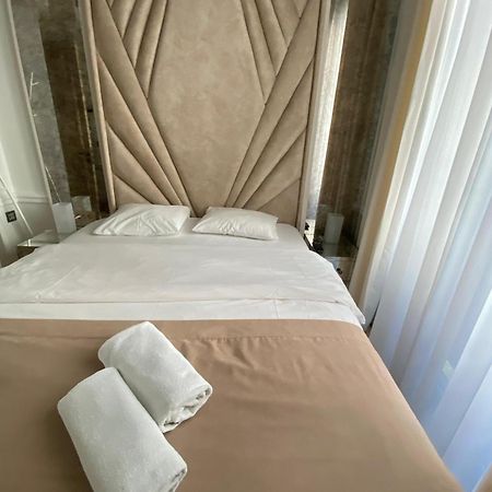 Ab Residences -Cihangir Luxury Antique Apartment 伊斯坦布尔 外观 照片
