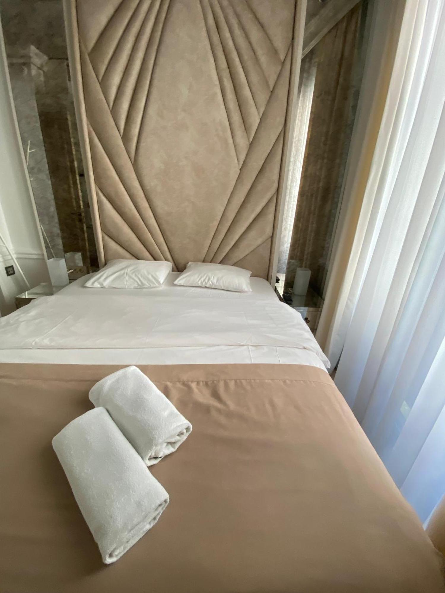 Ab Residences -Cihangir Luxury Antique Apartment 伊斯坦布尔 外观 照片