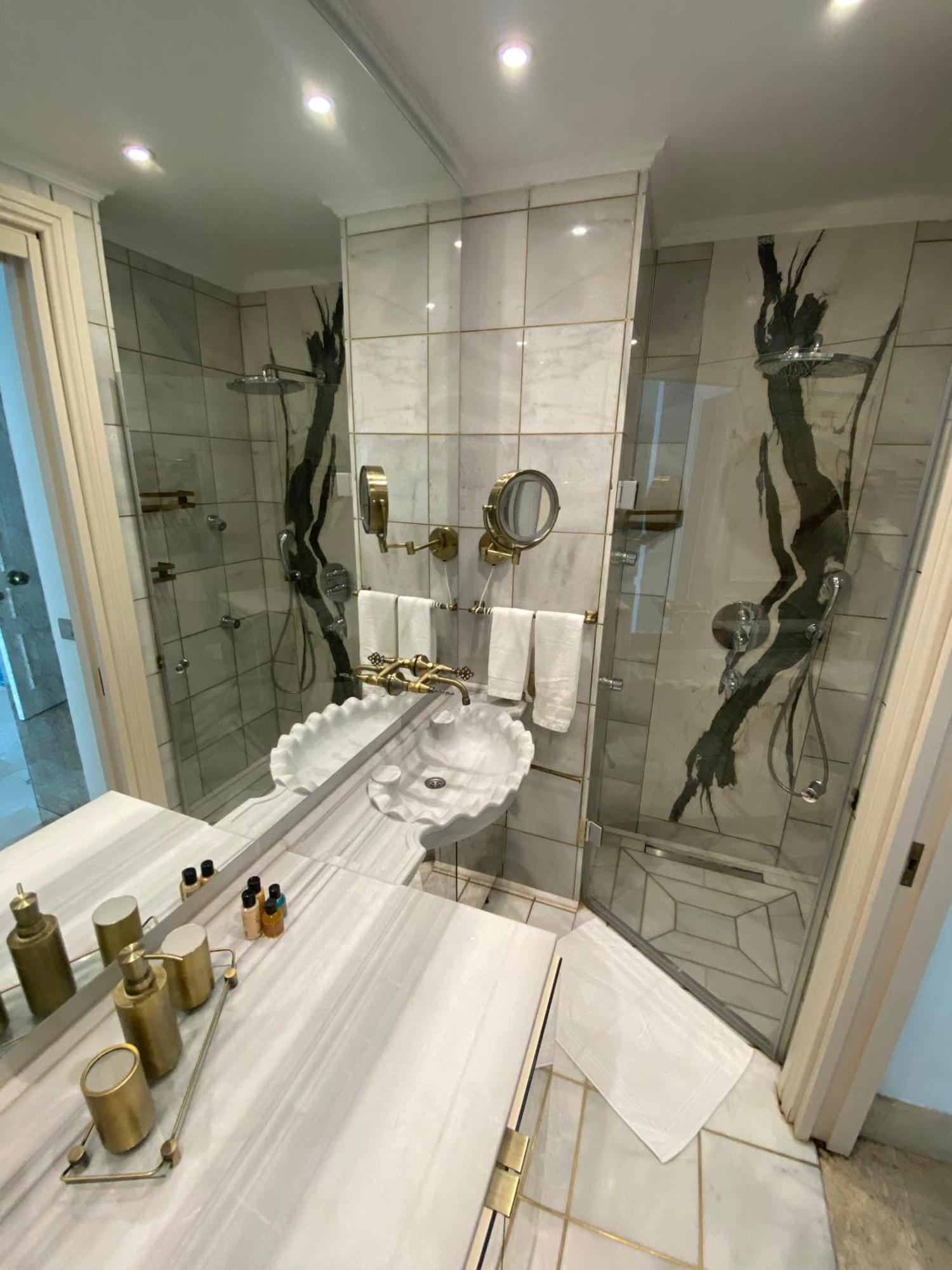 Ab Residences -Cihangir Luxury Antique Apartment 伊斯坦布尔 外观 照片