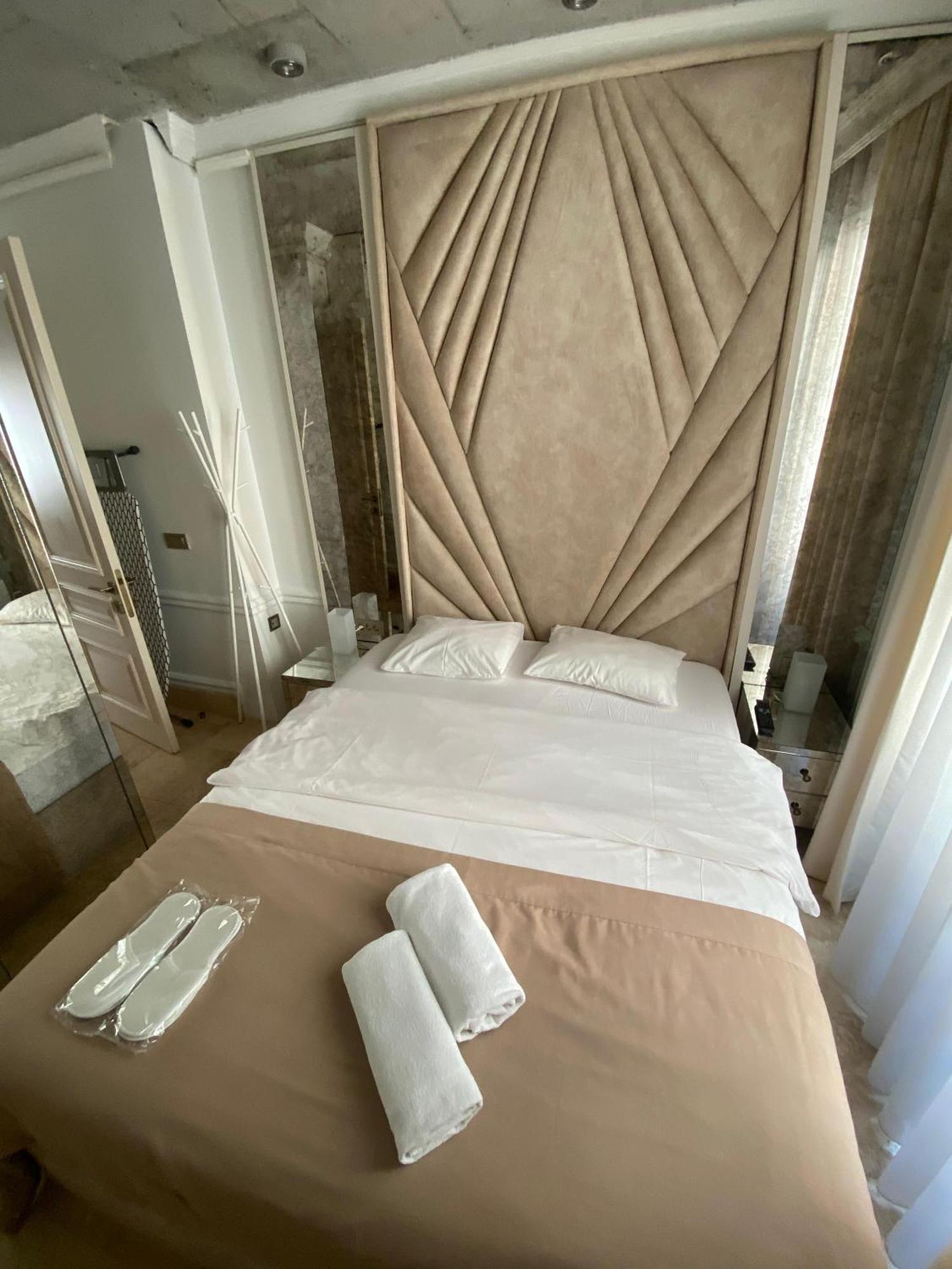 Ab Residences -Cihangir Luxury Antique Apartment 伊斯坦布尔 外观 照片