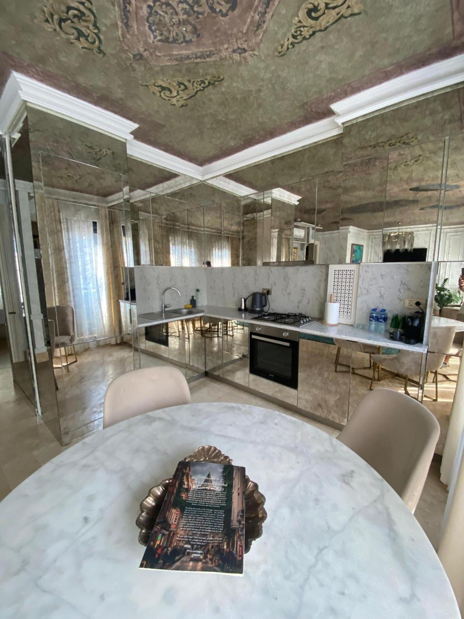 Ab Residences -Cihangir Luxury Antique Apartment 伊斯坦布尔 外观 照片